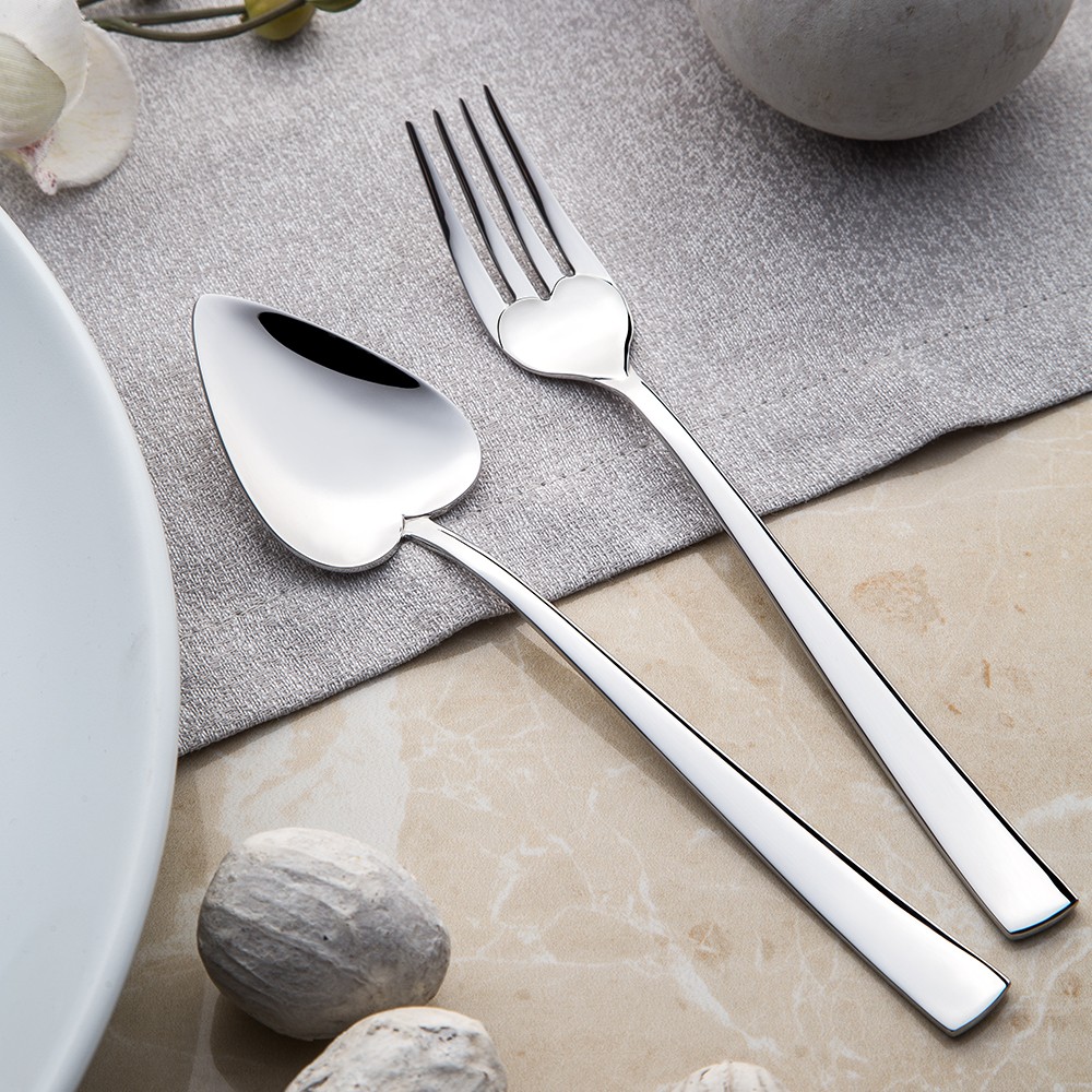 12  PIECES CAN & CANAN DESSERT FORK-SPOON